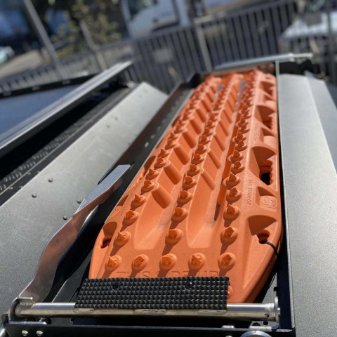 Koupit Sklopný držák vyprošťovacích plechů Alu-Cab