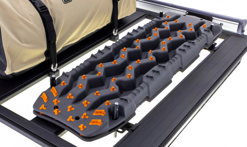 Koupit Držák vyprošťovacích plechů ARB BASE Rack