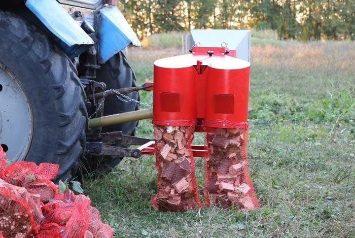 Koupit PTO drtič dřeva za traktor ARPAL AM-120TR