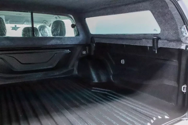 Koupit Hardtop on Mitsubishi L200 2015-2022 Fixed Glass