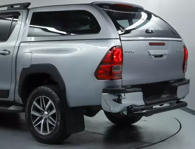 Koupit Hardtop on Toyota Hilux 2015+ Fixed Window Canopy