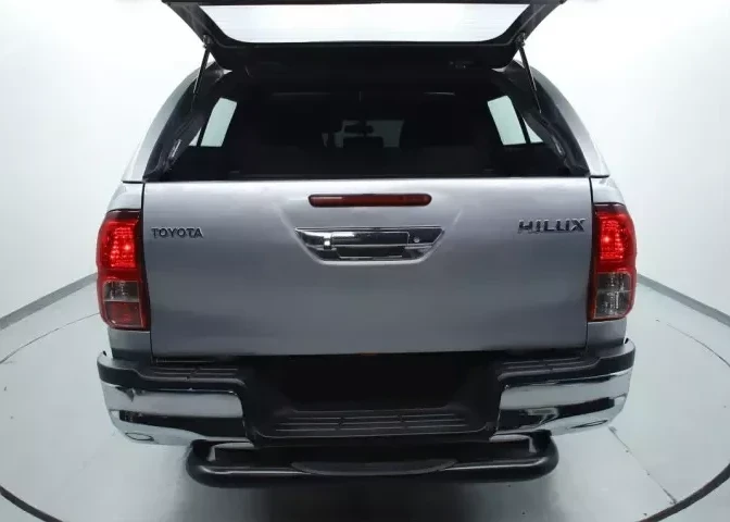 Koupit Hardtop on Toyota Hilux 2015+ Fixed Window Canopy