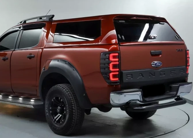 Koupit Hardtop on Ford Ranger 2011-2021 Fixed Glass