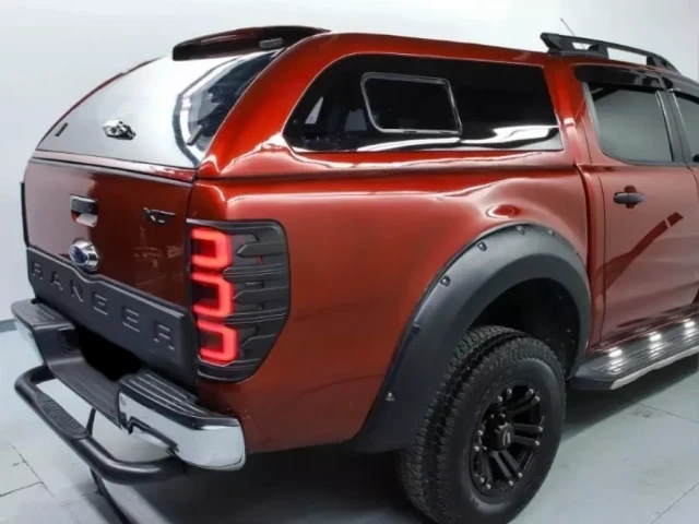 Koupit Hardtop on Ford Ranger Sliding Glass Cab 2015-2022