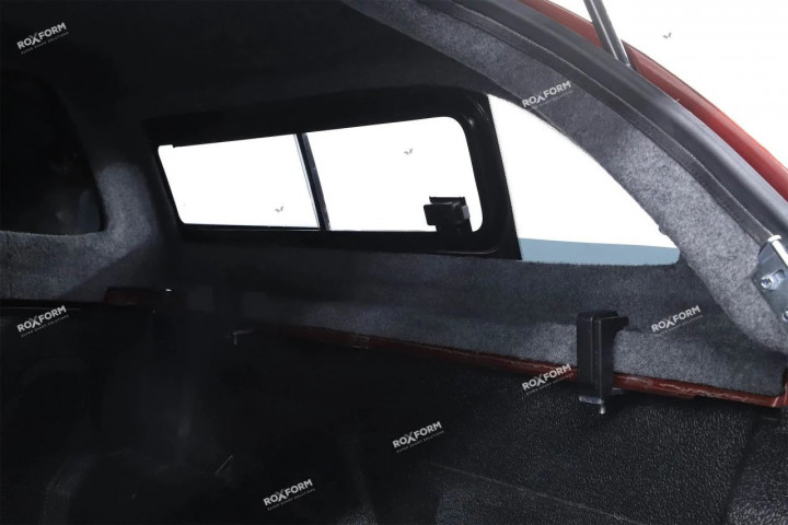 Koupit Hardtop on Isuzu D-MAX Sliding Glass Cab 2011-2021